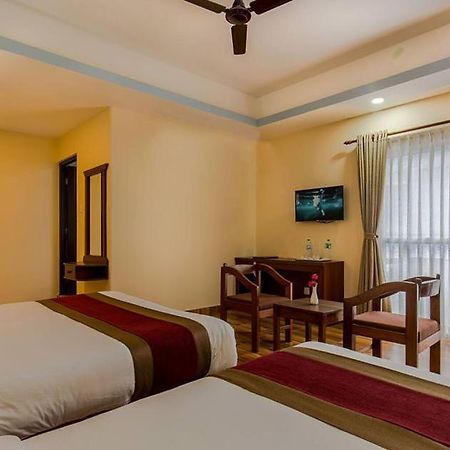 Hotel Snow Peak Pokhara Ngoại thất bức ảnh