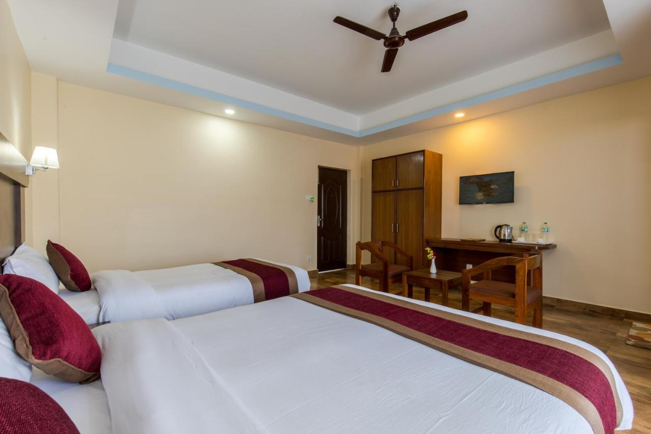 Hotel Snow Peak Pokhara Ngoại thất bức ảnh