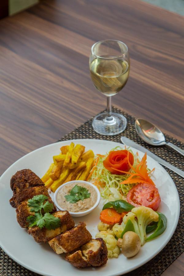 Hotel Snow Peak Pokhara Ngoại thất bức ảnh